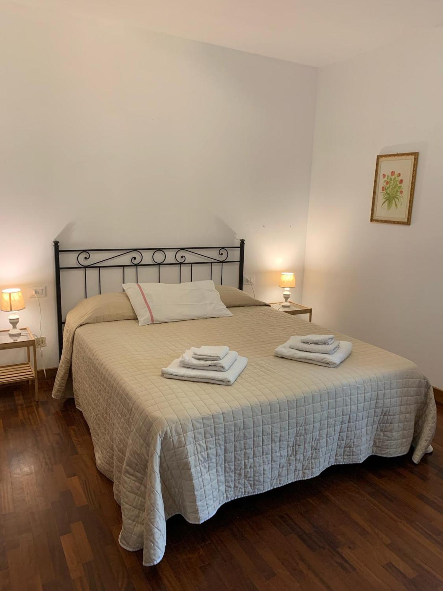 Agriturismo Podere Rondinaio 兰波雷基奥 外观 照片