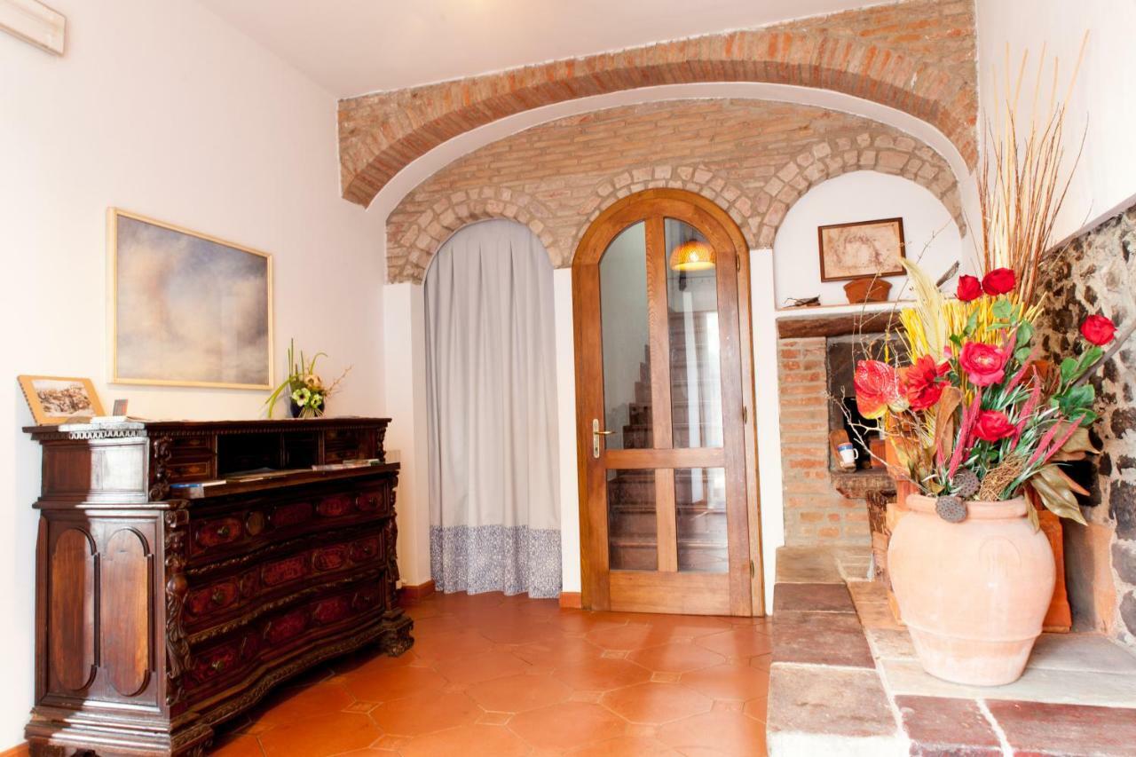 Agriturismo Podere Rondinaio 兰波雷基奥 外观 照片