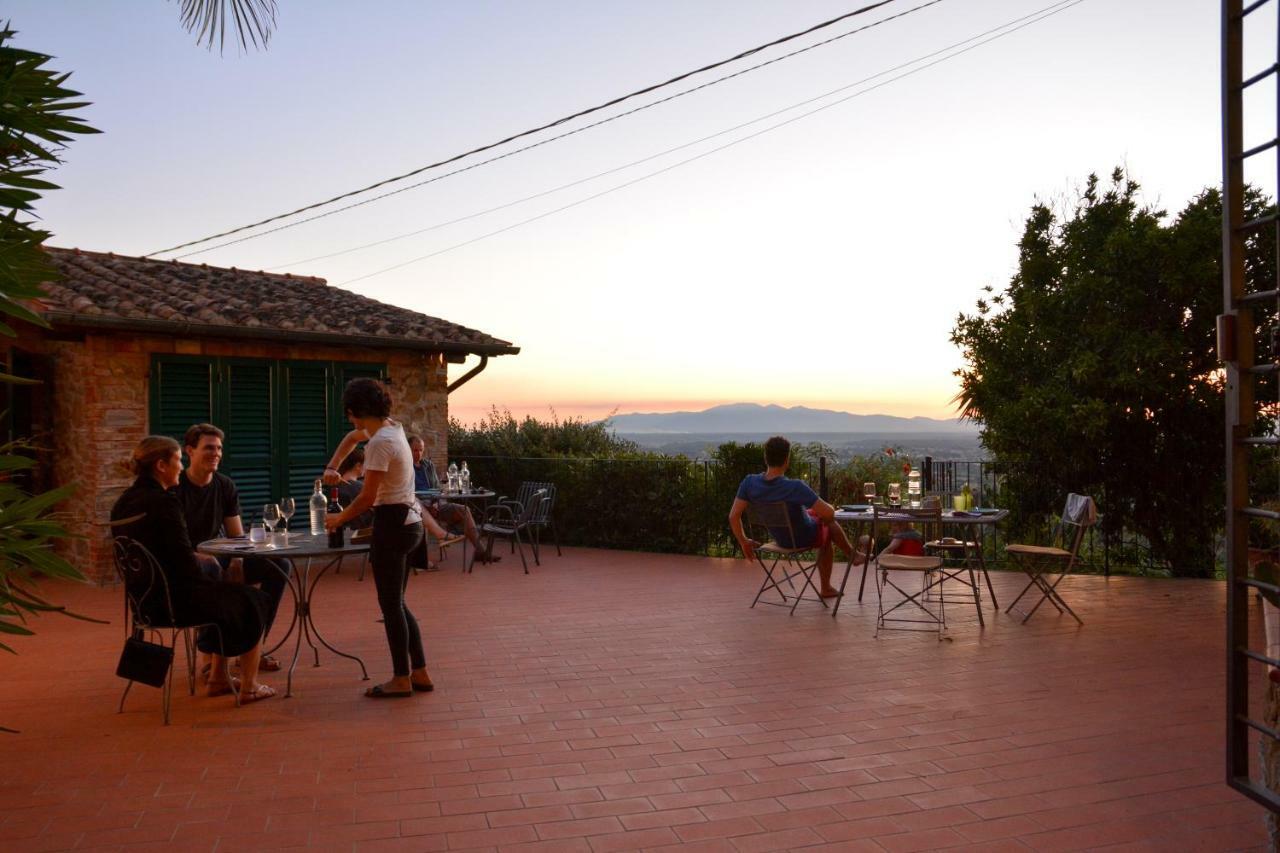Agriturismo Podere Rondinaio 兰波雷基奥 外观 照片